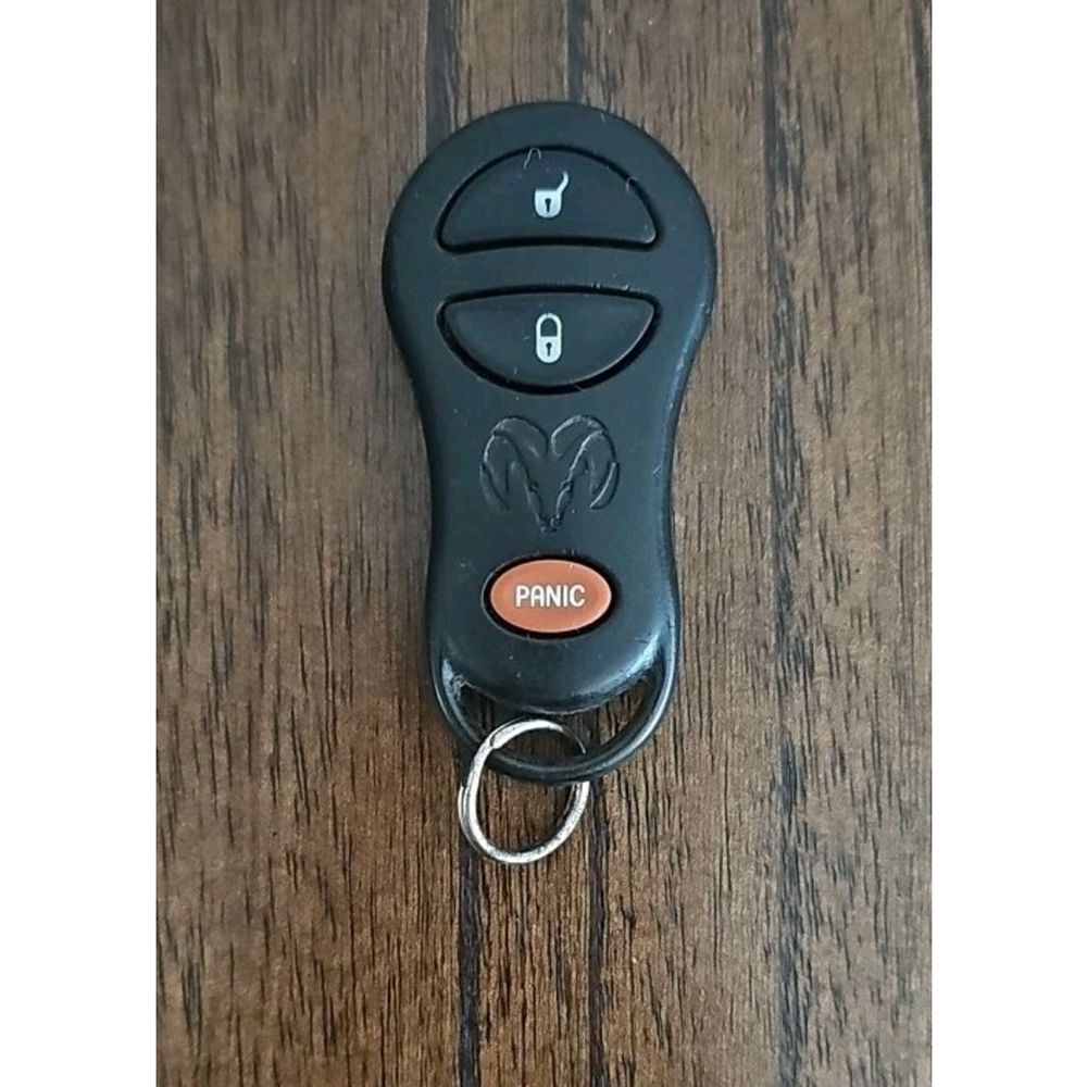 OEM GQ43VT9T Keyless Remote Transmitter Key Fob Chrysler Dodge Jeep